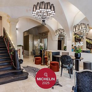 Hotel Unicus Palace Old Town - Destigo Hotels